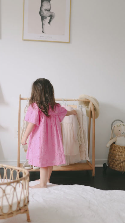 Montessori - Çocuk Giysi Askısı